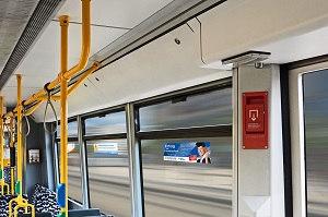 Straßenbahn, Tram, Seitenscheibenwerbung, Berlin, Innenwerbung